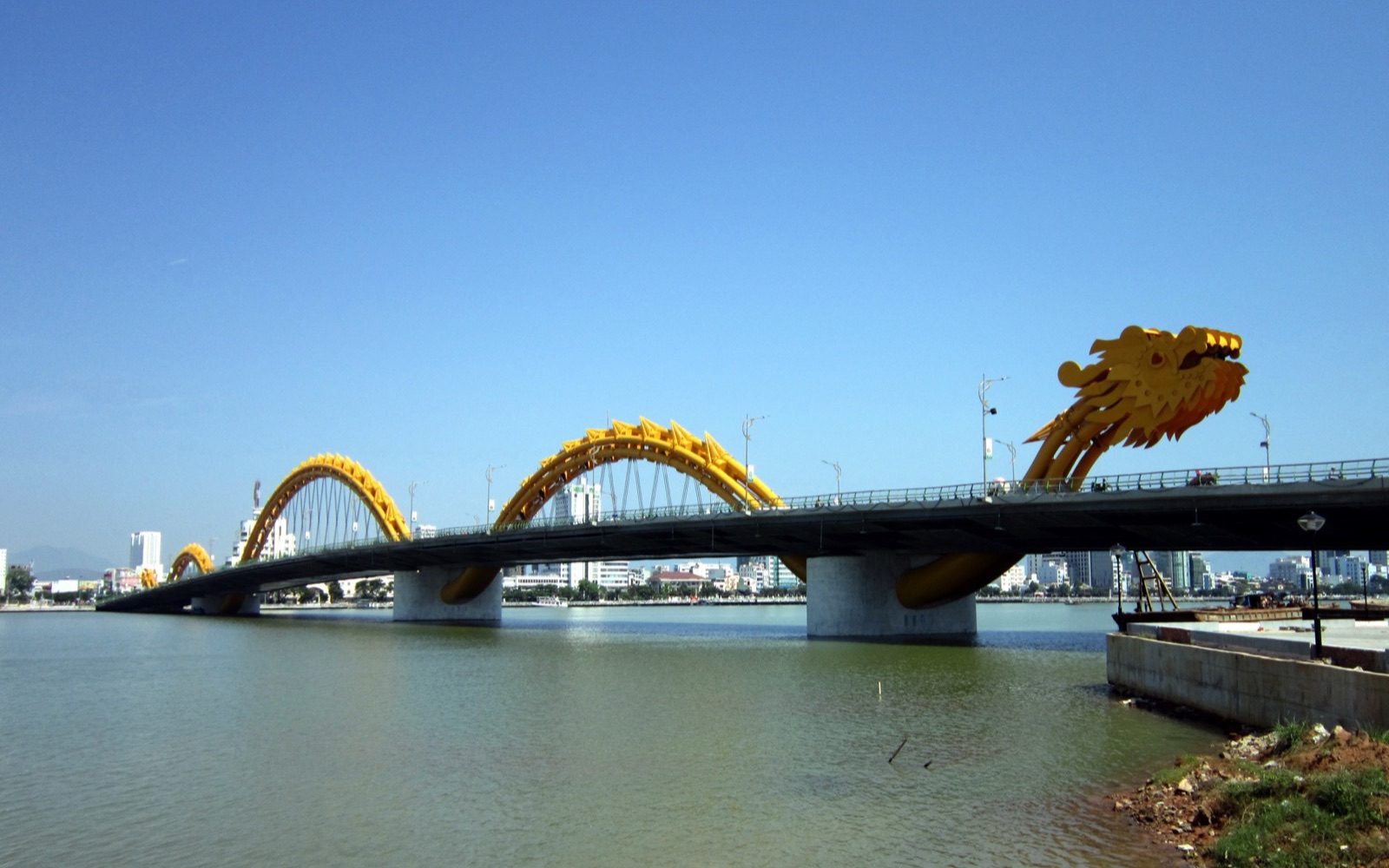 龍橋