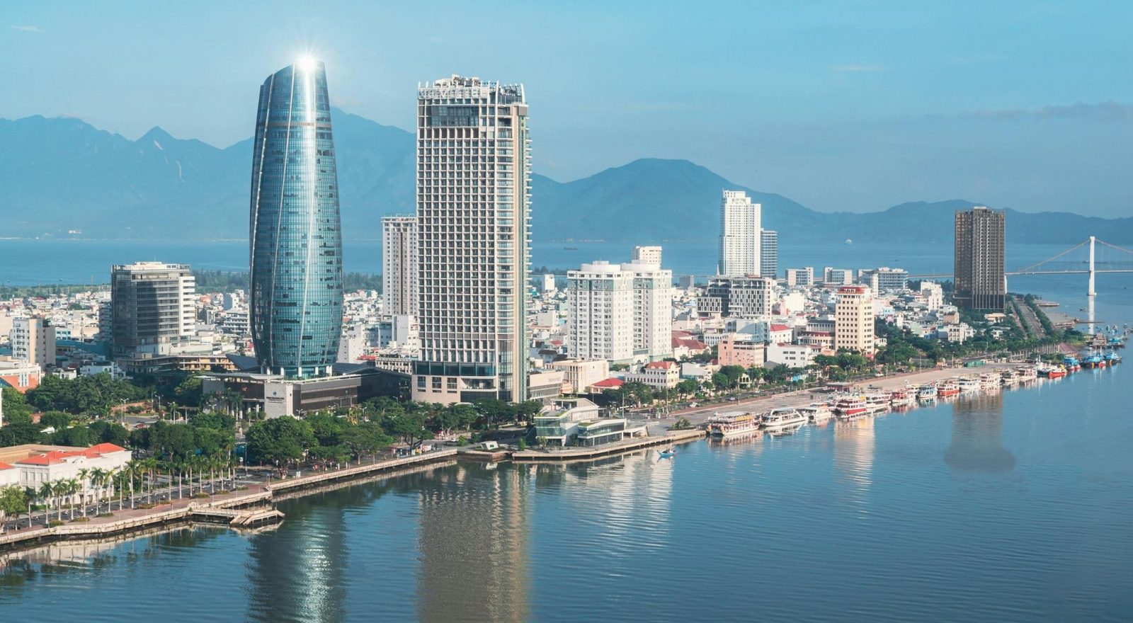 峴港